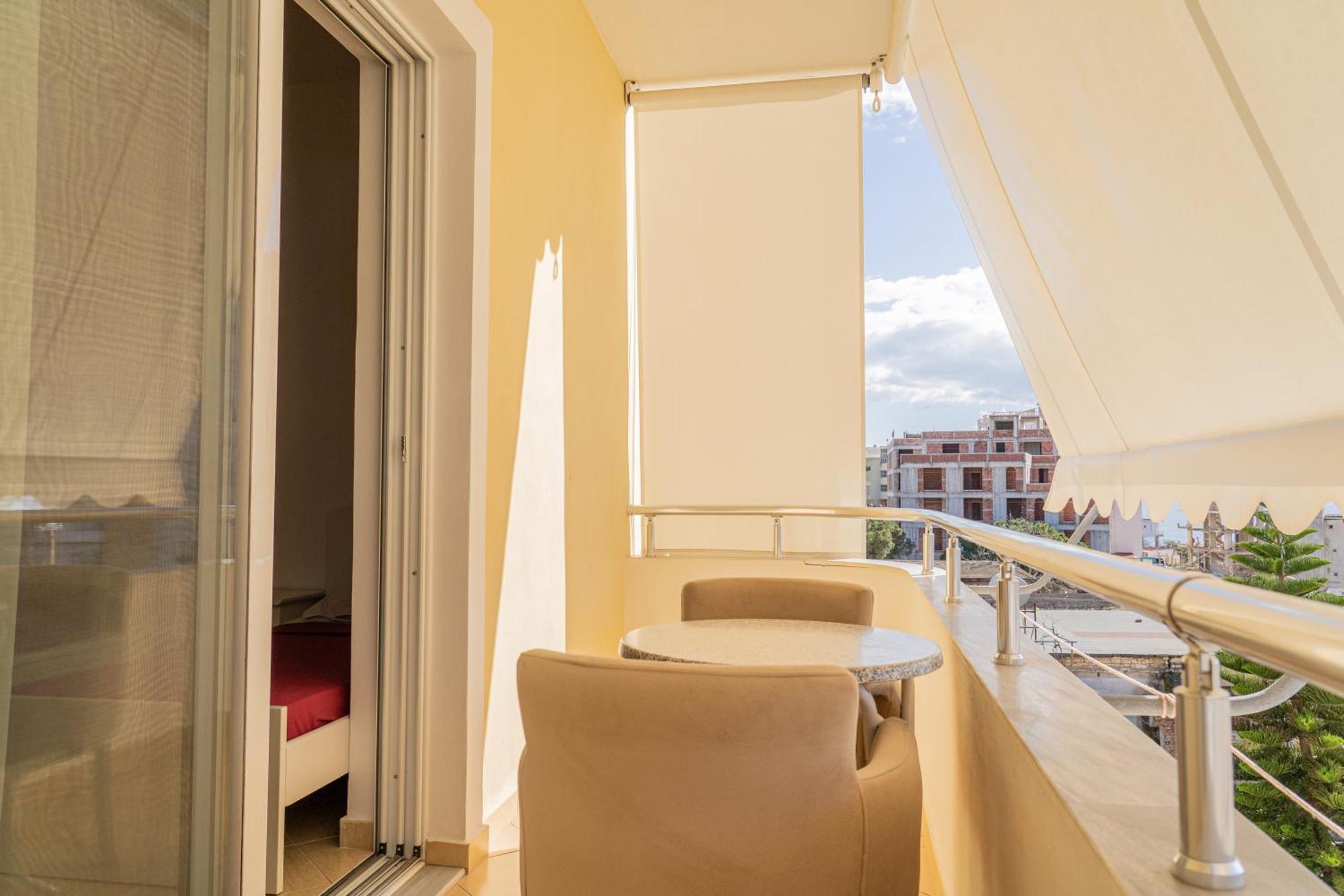 Vila Konomi Sarandë Exterior foto