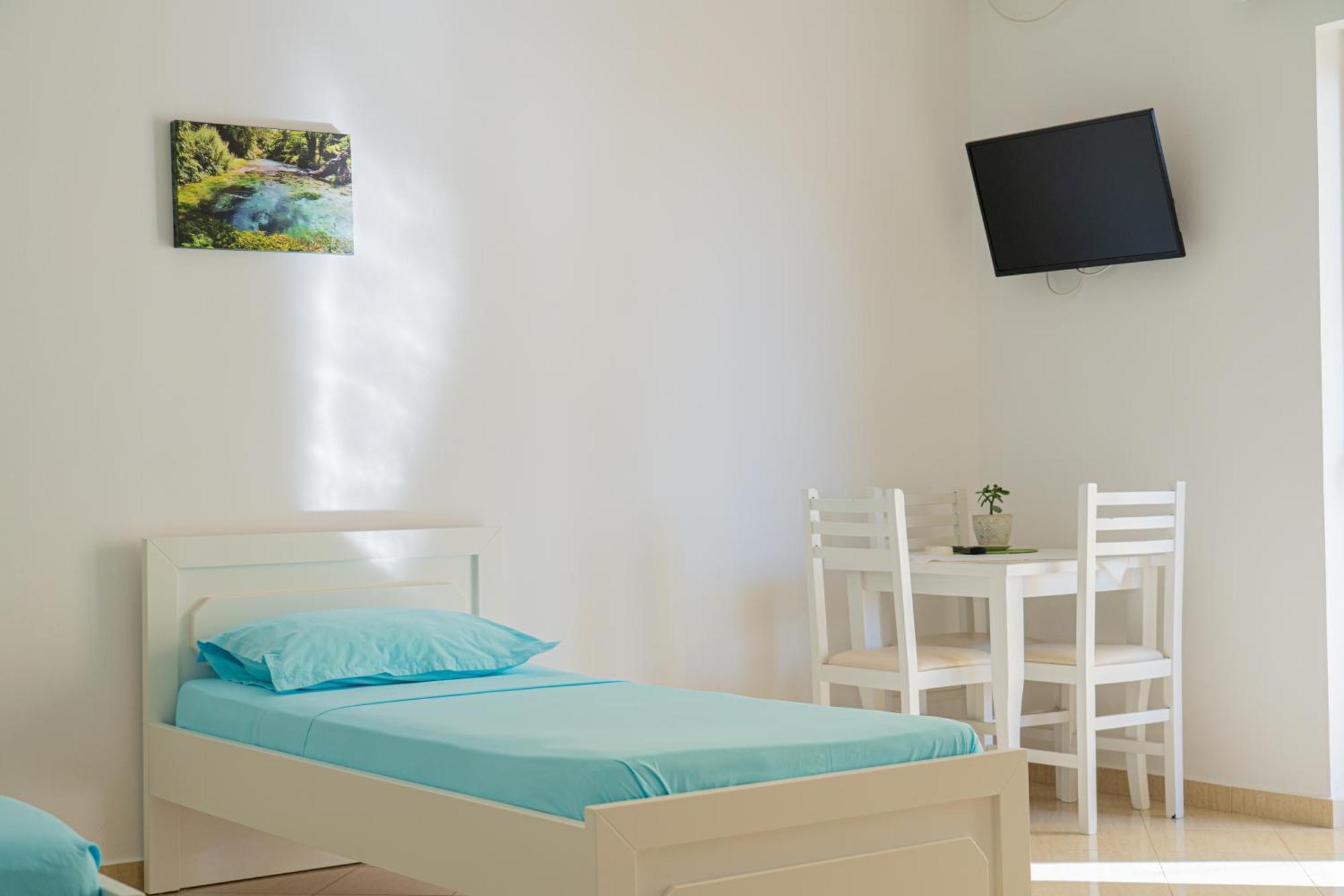 Vila Konomi Sarandë Exterior foto